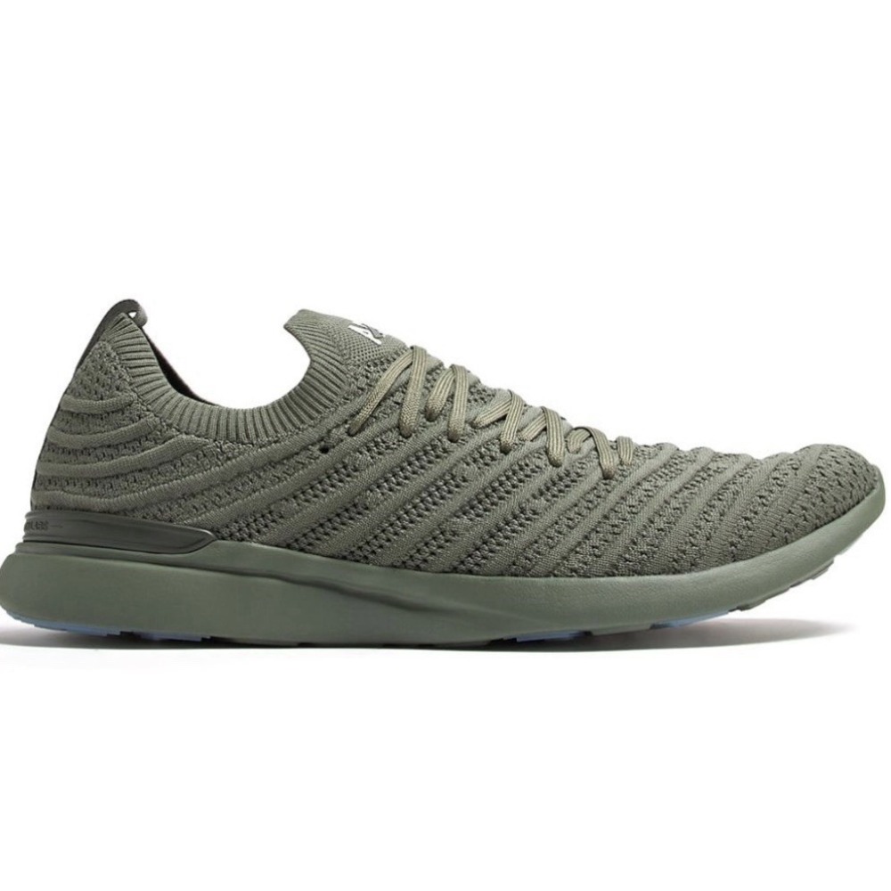 APL TechLoom Wave sneaker Women's Size 7 Retail $460